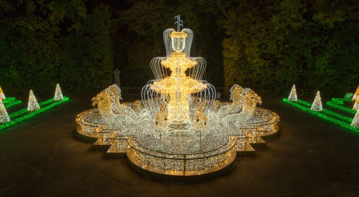 THE ROYAL GARDEN OF LIGHT-The Museum of King Jan III's Palace at Wilanów